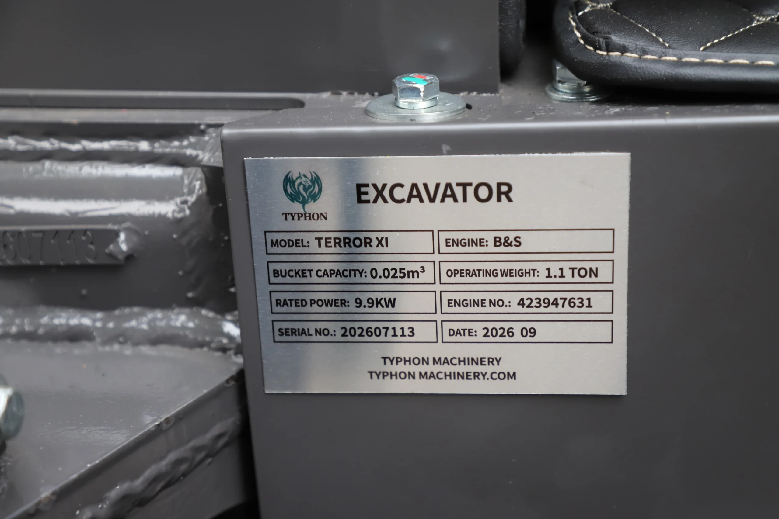TYPHON TERROR XI factory identification plate